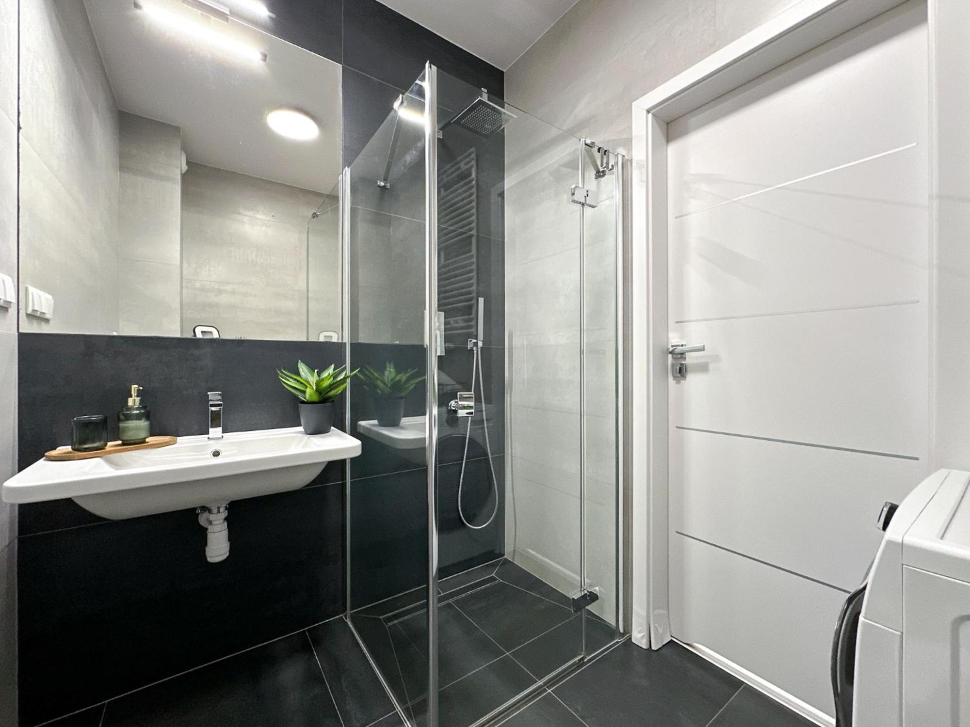 Krakowski Zakatek- Apartament Premium Z Garazem المظهر الخارجي الصورة